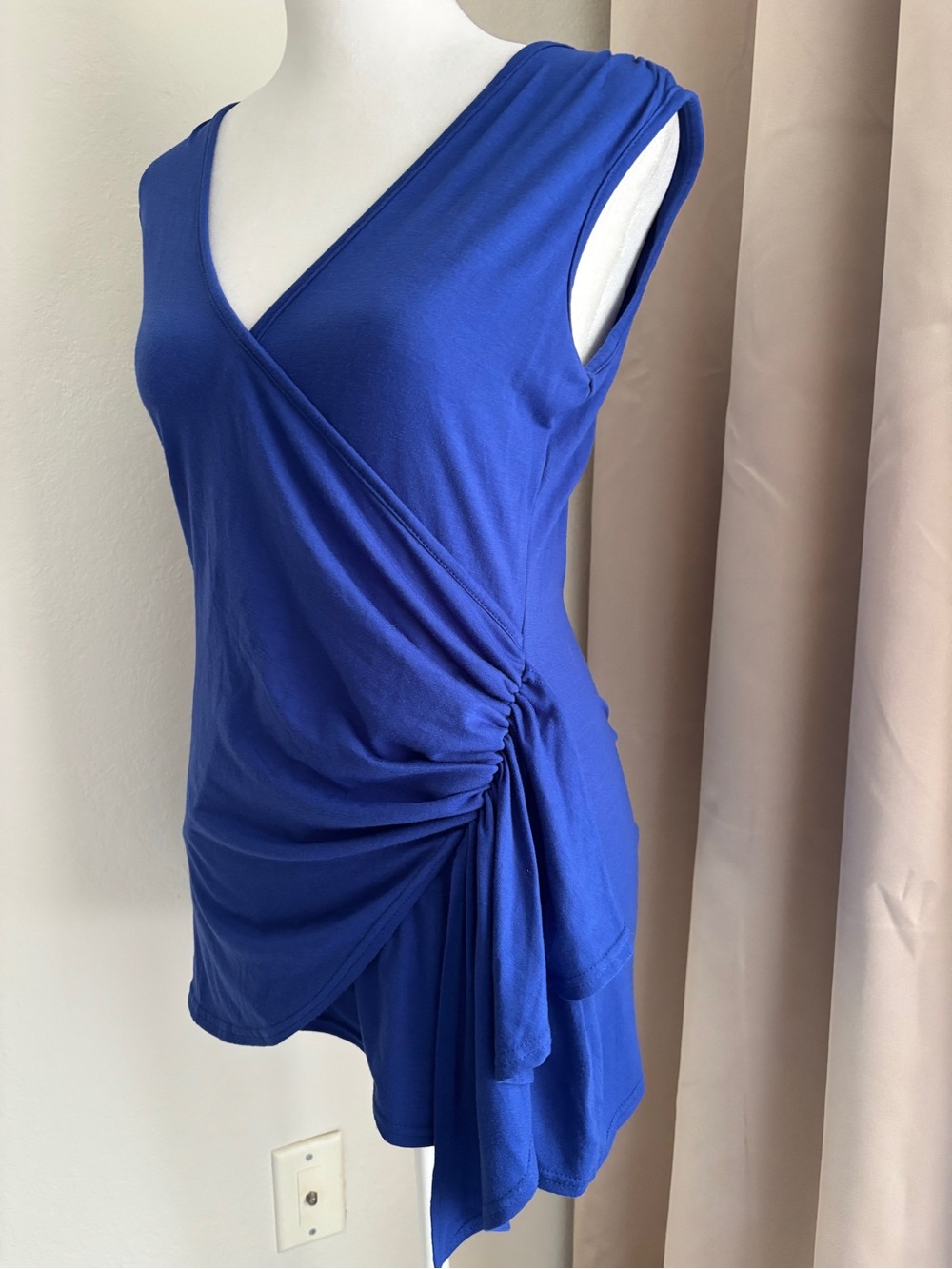 BOSTON PROPER Bright Royal Blue Wrap-Style Sleeveless Top, size XS - Picture 5 of 12